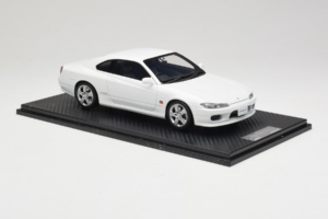 Nissan Silvia S15 Spec-S Baltas Cracked Plexi One Model 1:18 REMC034 Metalas - nuotrauka 4 iš 7