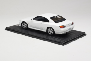 Nissan Silvia S15 Spec-S Baltas Cracked Plexi One Model 1:18 REMC034 Metalas - nuotrauka 5 iš 7