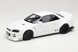 Nissan Skyline GT-R BNR34 by KRC Pearl White Otto 1:18 OT1135 Derva