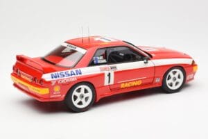 Nissan Skyline GT-R R32 #1 J. Richards / M. Skaife Bathurst 1000 Winner 1992 AUTOart 1:18 89279 Metalas - nuotrauka 3 iš 8