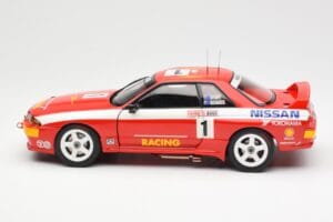 Nissan Skyline GT-R R32 #1 J. Richards / M. Skaife Bathurst 1000 Winner 1992 AUTOart 1:18 89279 Metalas - nuotrauka 4 iš 8