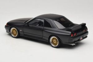 Nissan Skyline GT-R R32 V-Spec II Tuned Version Matt Black AUTOart 1:18 77418 Metalas - nuotrauka 7 iš 8