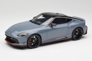 Nissan Z RZ34 NISMO Stealth Pilkas GT Spirit 1:18 GT484 Derva