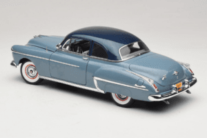 Oldsmobile 88 Mėlynas Grease Auto World 1:18 AWSS103/06 Metalas - nuotrauka 7 iš 8