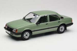 Opel Ascona C Metallic Light Green MCG 1:18 MCG18458 Metalas