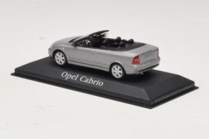 Opel Astra G Kabrioletas Grey Metallic Minichamps 1:43 ASTRA001 Metalas - nuotrauka 3 iš 4