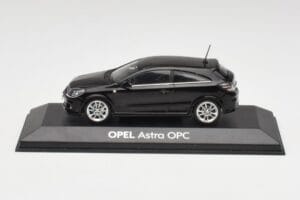 Opel Astra H OPC Juodas Minichamps 1:43 90399890 Metalas