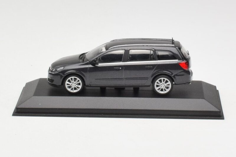Opel Astra H Universalas Tamsiai Pilkas Minichamps 1:43 ASTRA002 Metalas