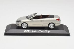 Opel Astra H Twin Top Sidabrinis Minichamps 1:43 403045633 Metalas