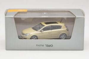 Opel Astra H Geltonas Metalinis Minichamps 1:43 403043003 Metalas - nuotrauka 4 iš 4