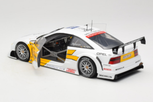 Opel Calibra V6 #21 N. Amorim DTM 1995 UT Models 1:18 180954221 Metalas - nuotrauka 5 iš 8