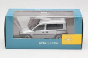 Opel Combo C Sidabras Minichamps 1:43 COMBO001 Metalas - nuotrauka 4 iš 4