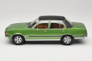 Opel Commodore B Žalias MCG 1:18 MCG18565 Metalas - nuotrauka 3 iš 6