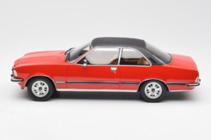 Opel Commodore B GS/E Raudonas Otto 1:18 OT159 Derva - nuotrauka 3 iš 6