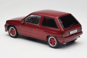 Opel Corsa A Custom Raudonas MCG 1:18 MCG18433 Metalas - nuotrauka 5 iš 6