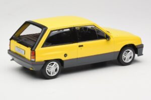 Opel Corsa A SR Geltonas MCG 1:18 MCG18431 Metalas - nuotrauka 2 iš 6
