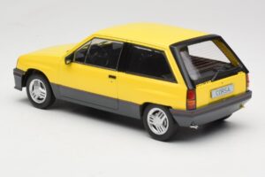 Opel Corsa A SR Geltonas MCG 1:18 MCG18431 Metalas - nuotrauka 5 iš 6