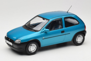 Opel Corsa B Blue Metallic MCG 1:18 MCG18514 Metalas