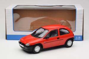 Opel Corsa B Raudonas MCG 1:18 MCG18513 Metalas - nuotrauka 6 iš 6