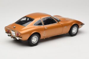 Opel GT Auksinis Minichamps 1:18 180049025 Metalas - nuotrauka 3 iš 8