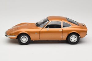 Opel GT Auksinis Minichamps 1:18 180049025 Metalas - nuotrauka 4 iš 8