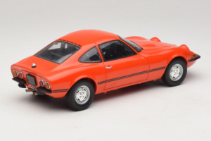 Opel GT/J Raudonas Minichamps 1:18 180049028 Metalas - nuotrauka 3 iš 8