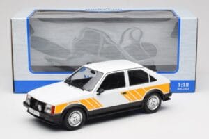 Opel Kadett D SR Baltas su Geltonu Dekoru MCG 1:18 MCG18534 Metalas - nuotrauka 6 iš 6