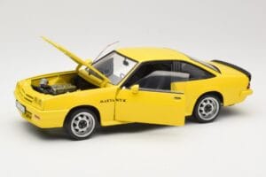 Opel Manta B GT/E Geltonas Revell 1:18 08421 Metalas - nuotrauka 2 iš 8