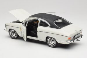 Opel Olympia A Coupe Baltas Juodas Revell 1:18 8446 Metalas - nuotrauka 5 iš 8