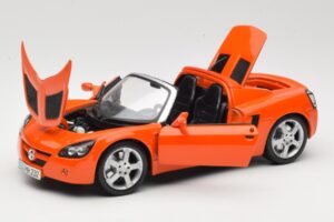 Opel Speedster Oranžinis Maisto 1:18 31615 Metalas - nuotrauka 2 iš 8