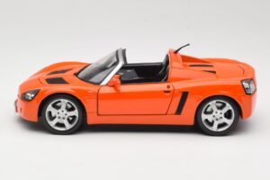 Opel Speedster Oranžinis Maisto 1:18 31615 Metalas - nuotrauka 4 iš 8