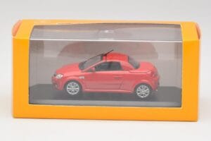 Opel Tigra TwinTop Magma Raudonas Minichamps 1:43 B24910027T Metalas - nuotrauka 4 iš 4