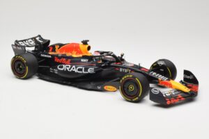 Oracle Red Bull Racing RB19 #1 M. Verstappen Winner Italian GP 2023 Minichamps 1:18 110231501 Metalas - nuotrauka 4 iš 6