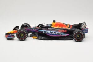 Oracle Red Bull Racing RB19 #1 M. Verstappen Winner Miami GP 2023 Minichamps 1:18 110230501 Metalas - nuotrauka 3 iš 6