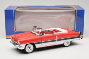 Packard Caribbean Kabrioletas Raudonas American Mint 1:18 3042082 Metalas - nuotrauka 8 iš 8
