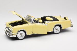 Packard Caribbean Kabrioletas Geltonas Road Signature 1:18 92798 Metalas - nuotrauka 2 iš 8