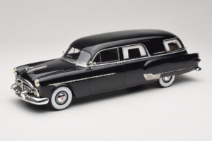 Packard Henney Juodas BoS Models 1:18 BOS342 Metalas