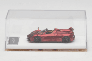 Pagani Huayra Roadster Tricolore Raudonas Henson & Heaven 1:64 PHRTR01 Metalas - nuotrauka 6 iš 7