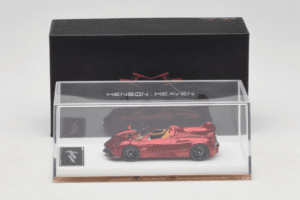 Pagani Huayra Roadster Tricolore Raudonas Henson & Heaven 1:64 PHRTR01 Metalas - nuotrauka 7 iš 7