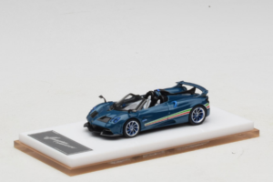 Pagani Huayra Tricolore Roadster Mėlynas Henson & Heaven 1:64 PHTRB01 Derva - nuotrauka 2 iš 8