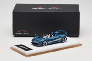 Pagani Huayra Tricolore Roadster Mėlynas Henson & Heaven 1:64 PHTRB01 Derva - nuotrauka 8 iš 8