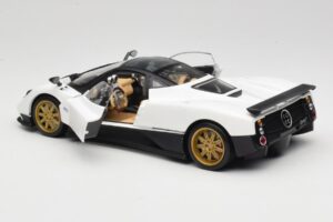 Pagani Zonda F Baltas Mondo Motors 1:18 157655 Metalas - nuotrauka 5 iš 8