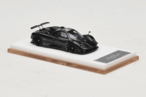 Pagani Zonda Tricolore Exposed Carbon Henson & Heaven 1:64 PZTEC01 Metalas - nuotrauka 4 iš 7