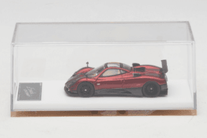 Pagani Zonda Tricolore Raudonas Henson & Heaven 1:64 PZTR01 Metalas - nuotrauka 6 iš 7