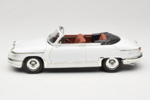 Panhard PL17 Kabrioletas Baltas Solido 1:18 8174 Metalas - nuotrauka 4 iš 8