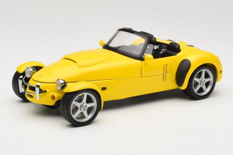 Panoz AIV Roadster Geltonas AUTOart 1:18 78213 Metalas