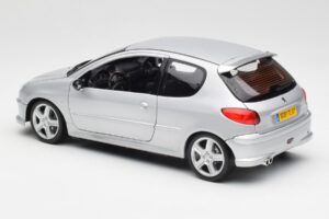 Peugeot 206 RC Aluminium Sidabrinis Norev 1:18 184726 Metalas - nuotrauka 7 iš 8