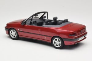 Peugeot 306 Kabrioletas Raudonas Otto 1:18 OT042 Derva - nuotrauka 5 iš 6