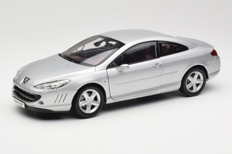 Peugeot 407 Coupe Sidabrinis Norev 1:18 184747 Metalas