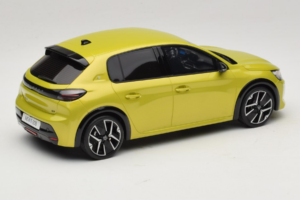 Peugeot E-208 GT Jaune Agueda Otto 1:18 OT1164 Derva - nuotrauka 2 iš 6